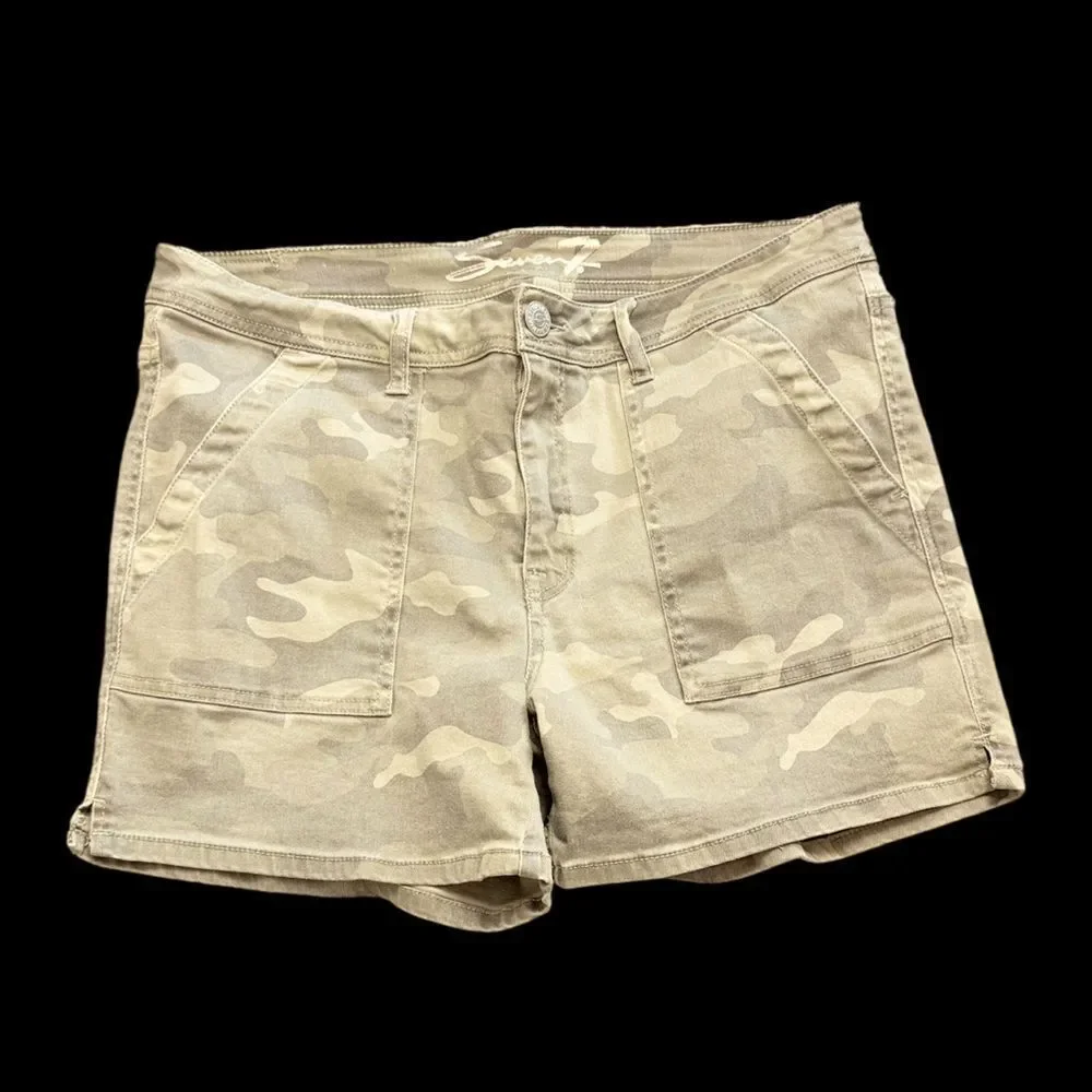 Seven Camo Utility Green Shorts